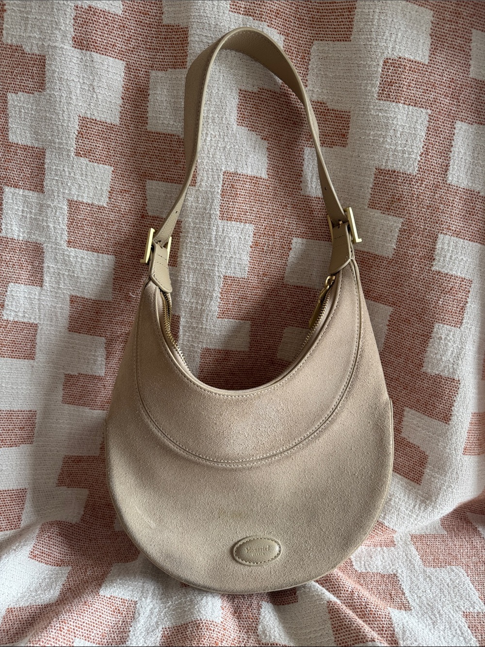 Moncrief London Cream Crescent Shoulder Bag - Women